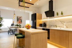 Casa Dionysia - New Lux 2Br with Jacuzzi near Maleme Beach